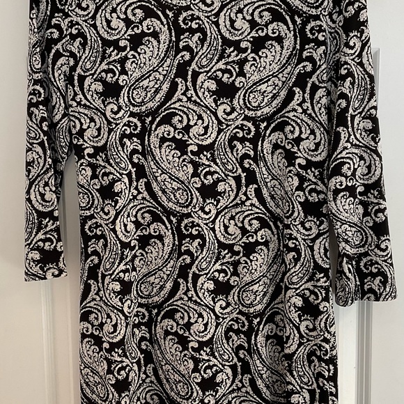 White House Black Market 3/4 Sleeve Asymmetrical Neck Tunic - NWT - Medium - Picture 8 of 10